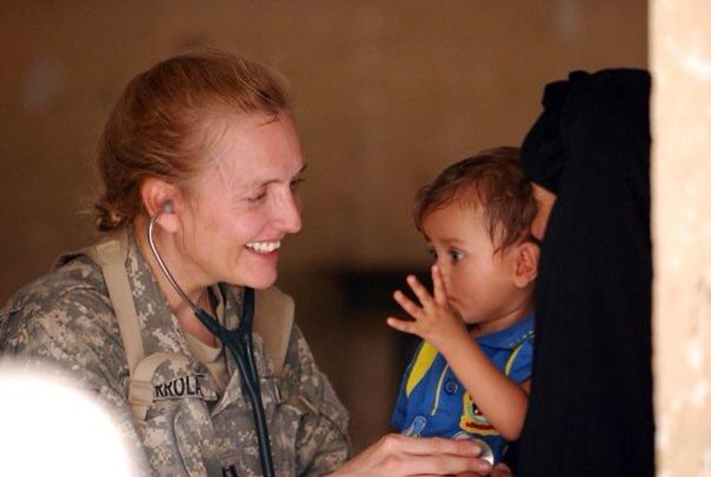 Treating an Iraqi child during a Medical Operation (MEDOP)